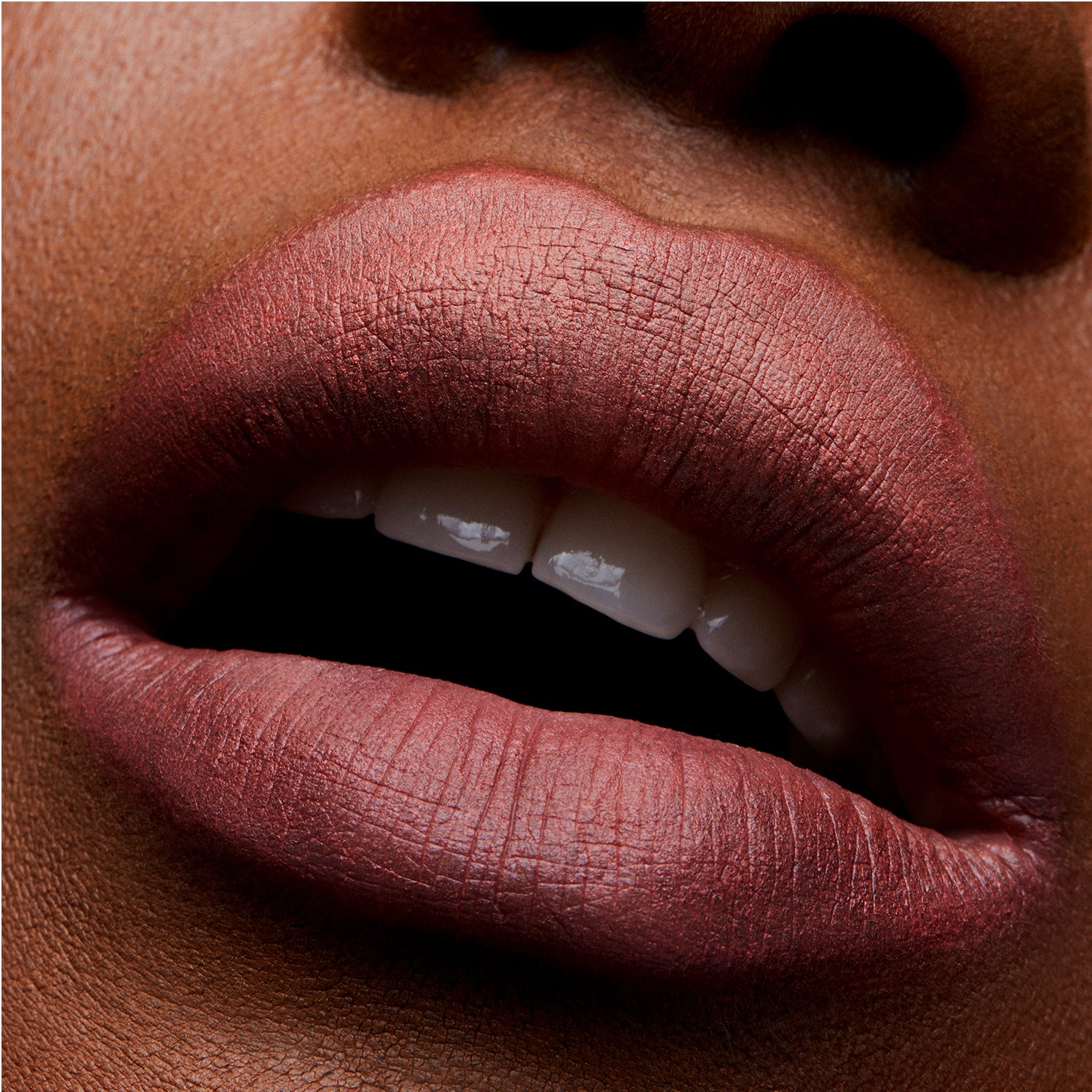 POWDER KISS LIPSTICK SULTRY MOVE 921